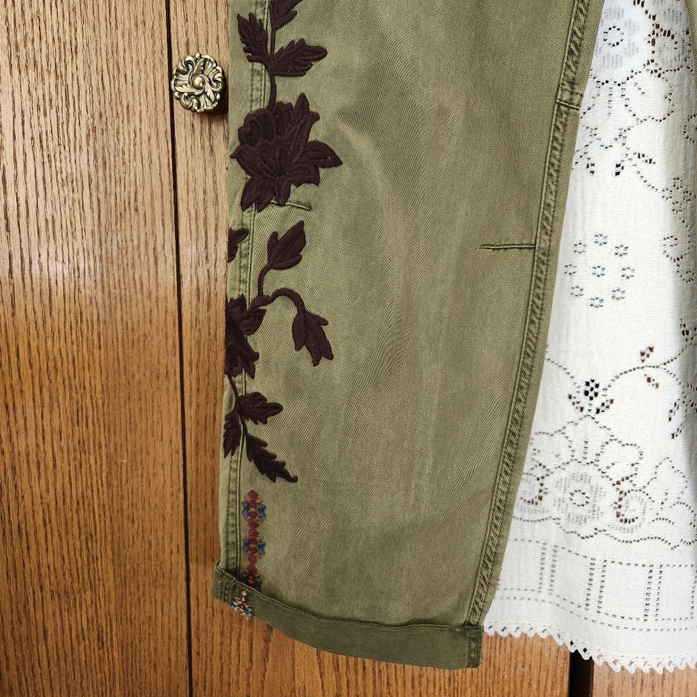 Sundance Remembered Dreams Embroidered Cargo Pants - Picture 6 of 13
